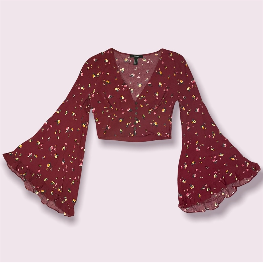 Bell sleeve crop top